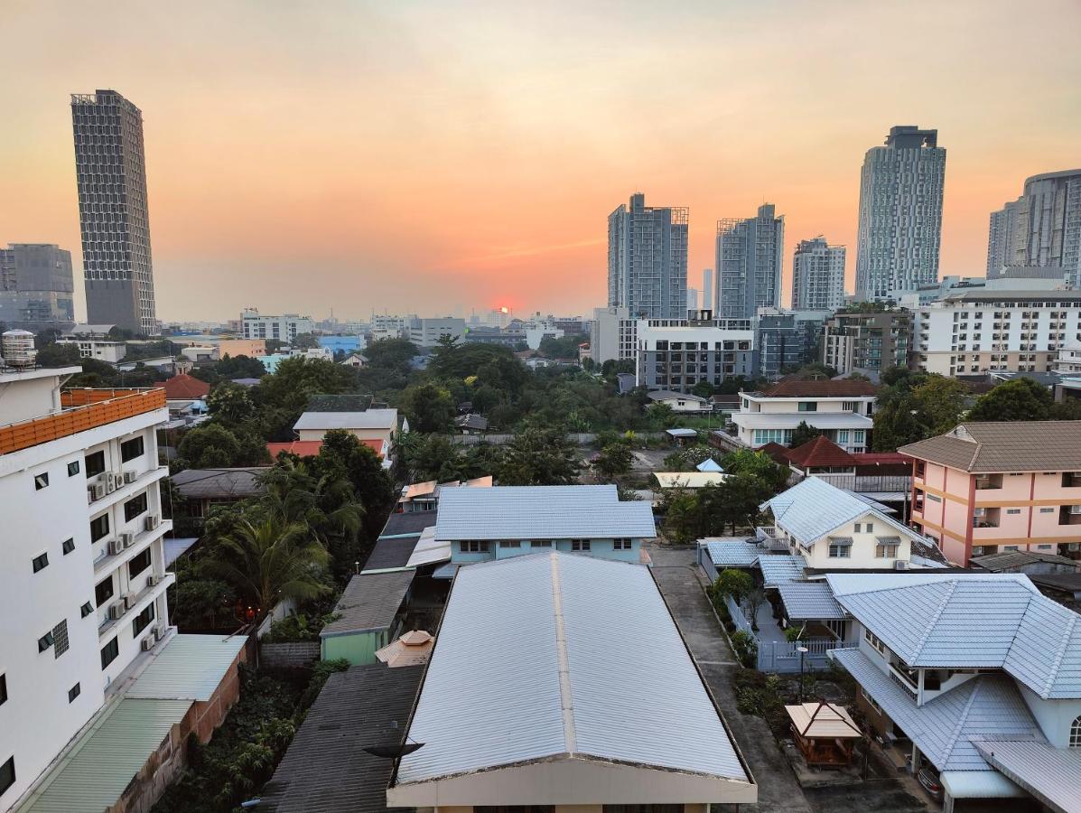 Apartament Sundowner Sukhumvit Bangkok Zewnętrze zdjęcie